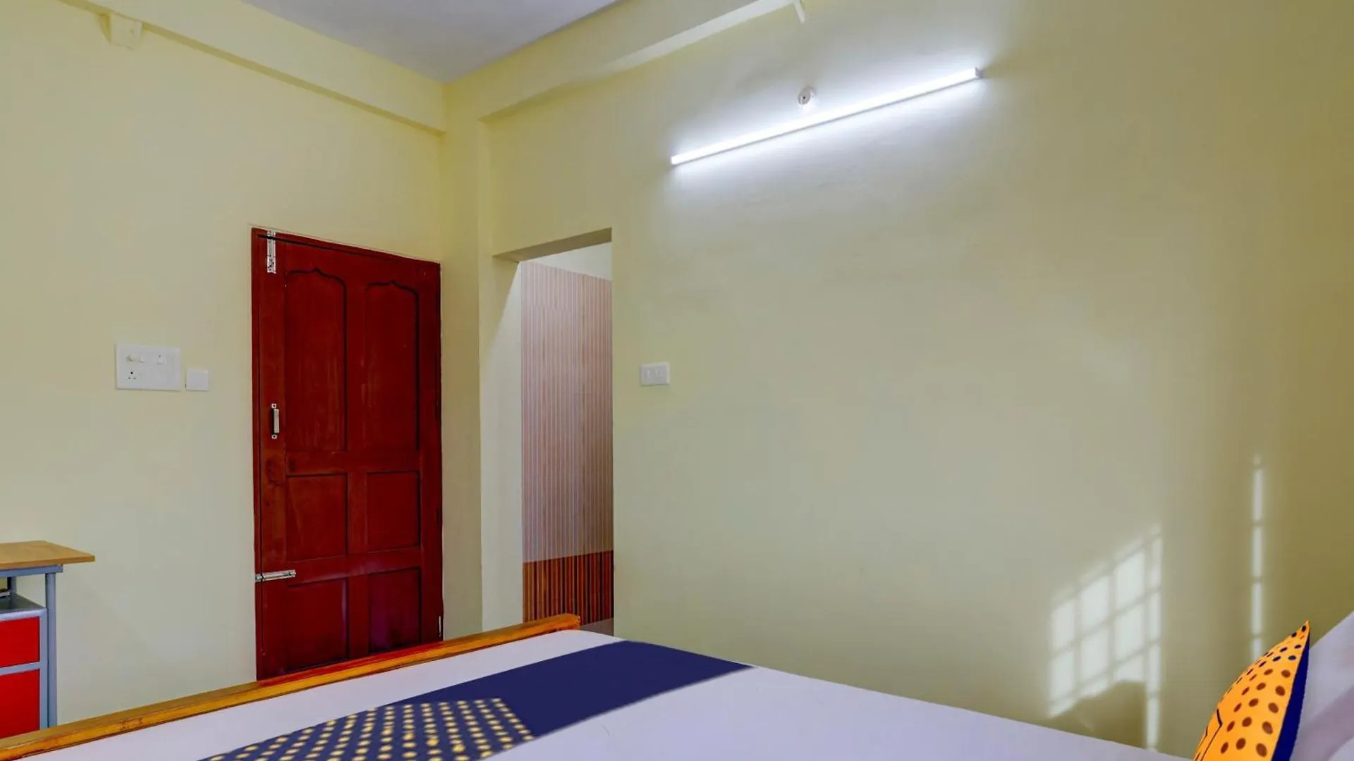 Spot On Green Inn Attingal Hotel