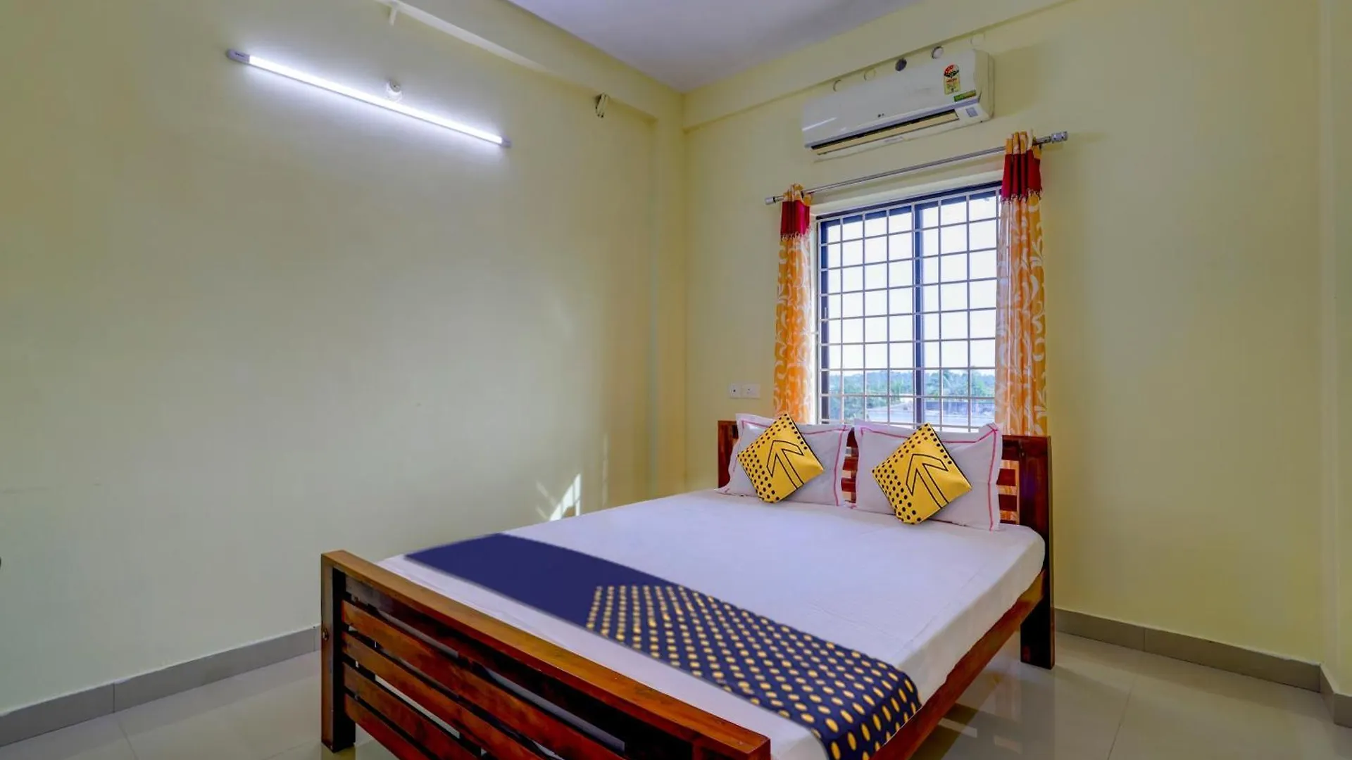 Hotel Spot On Green Inn Attingal